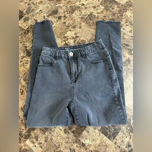 No Boundaries Women's Charcoal Skinny Jeans